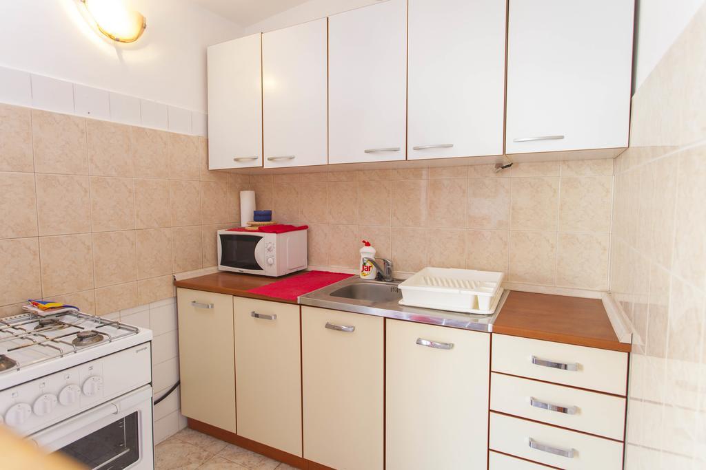 Carolija Apartment Makarska Zimmer foto
