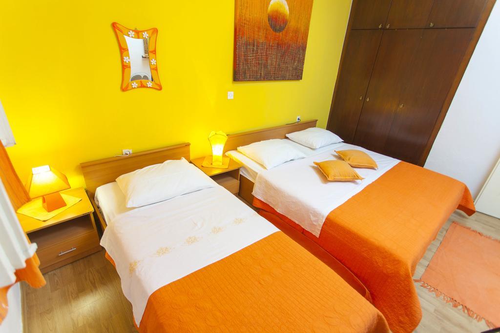 Carolija Apartment Makarska Zimmer foto